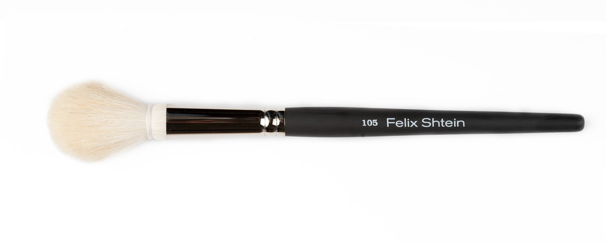 Makeup brush by Felix Shtein